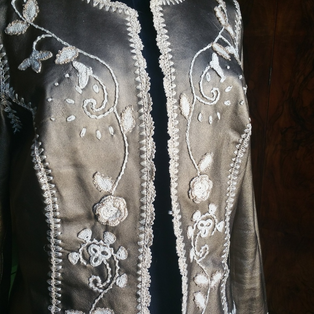 Oscar by Oscar de la Renta Bronze Leather Stunning - Picture 4 of 8